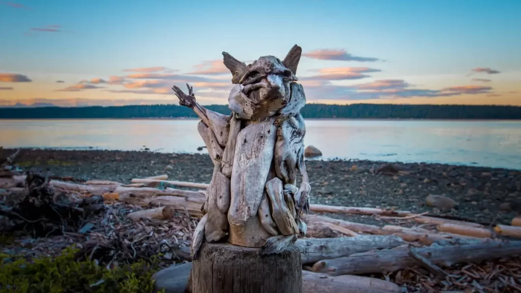 Drifted Creations Peabody the Raccoon | Destination Campbell River